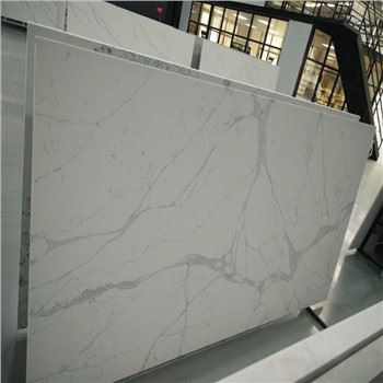 Nový Calacatta Quartz